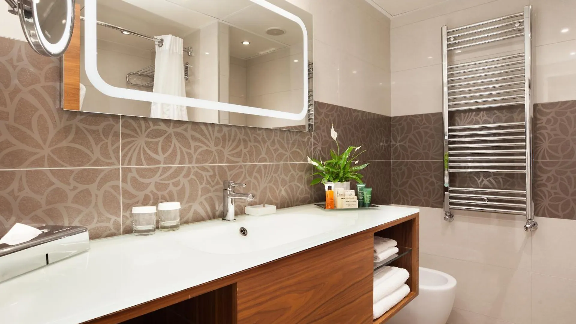 Hilton Barcelona Hotel 4*,